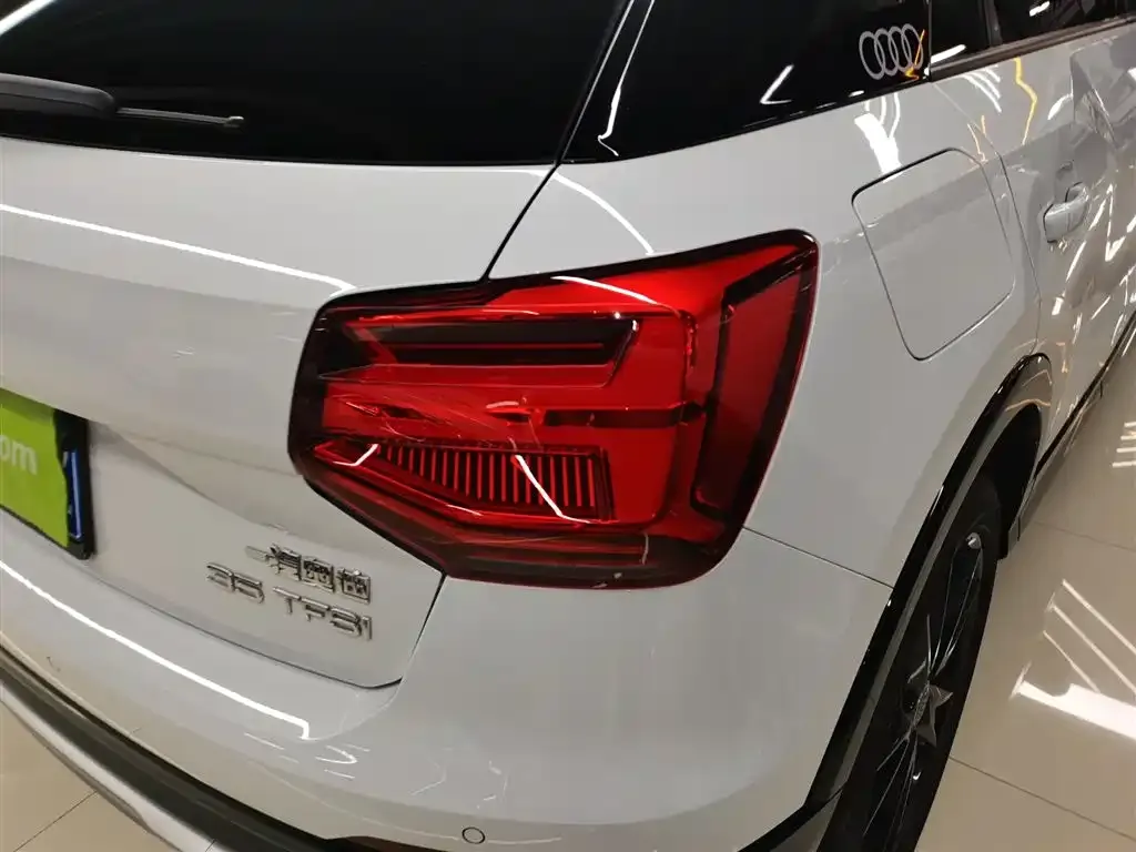 Audi Q2L 2021 из CN, фото 3