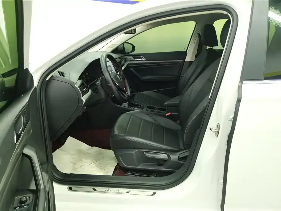 Volkswagen Lavida 2022 из CN, фото 9