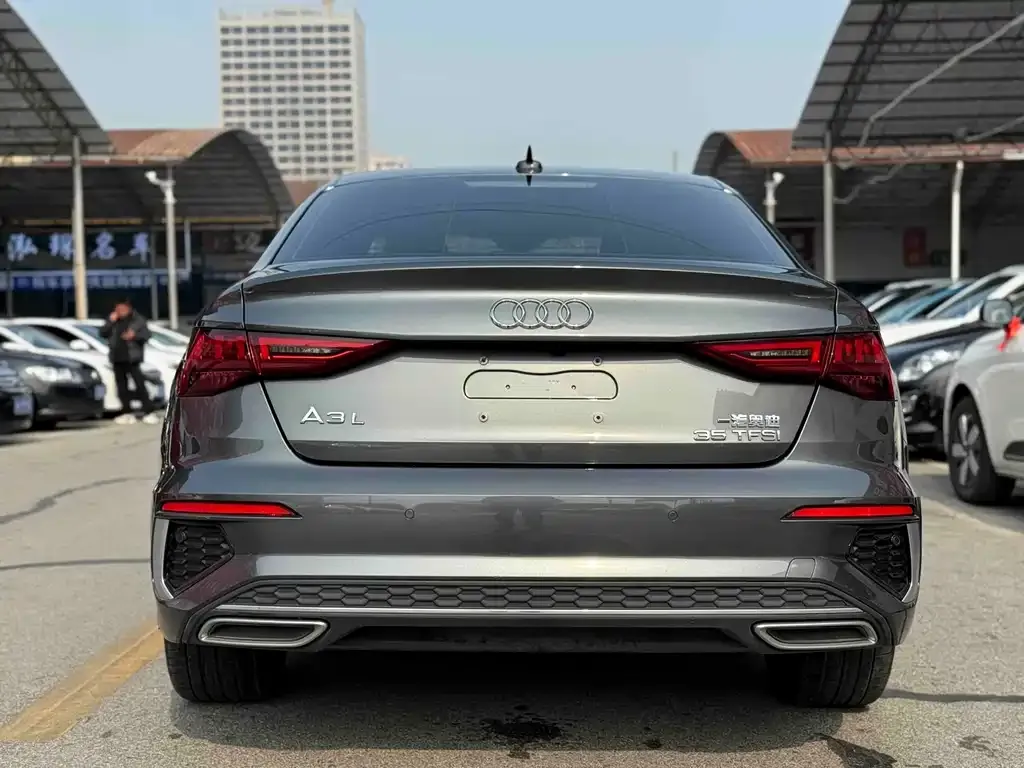 Audi A3 2023 из CN, фото 6