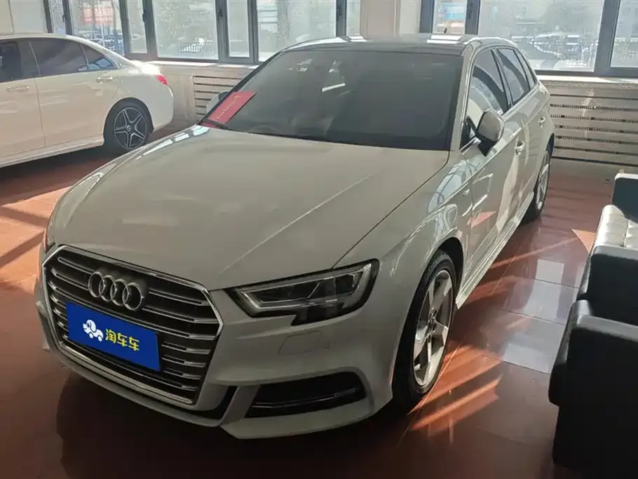 Audi A3 2021 из CN, фото 2