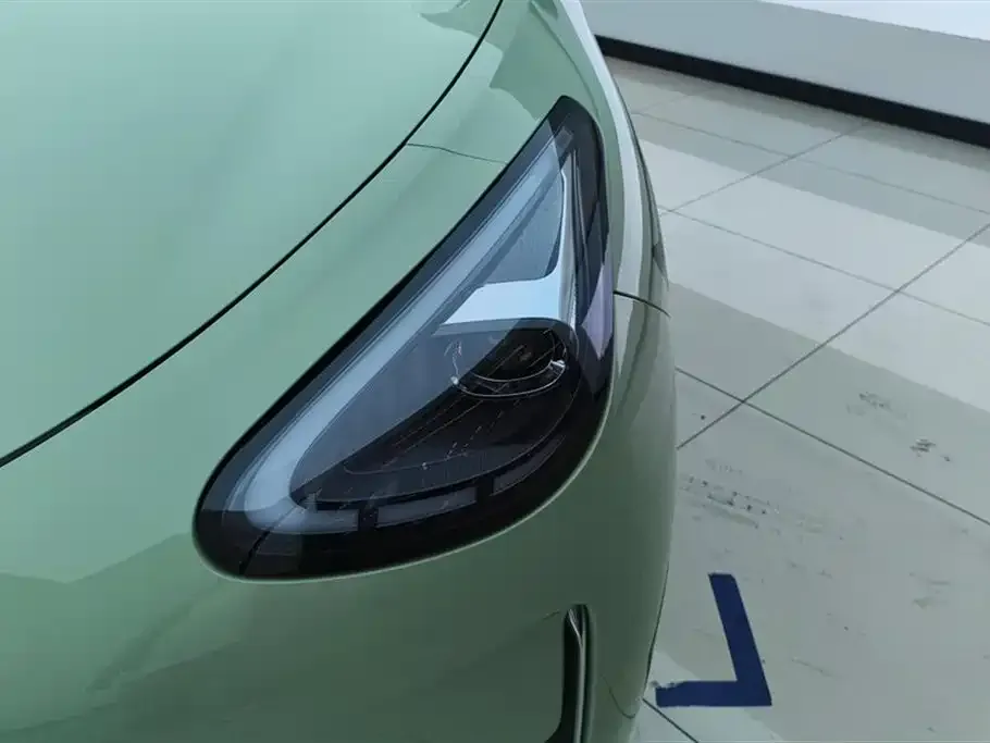 Geely Starburst — фото 2