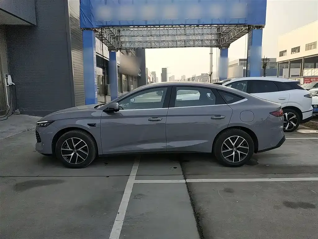 BYD Qin L 2025 из CN, фото 6