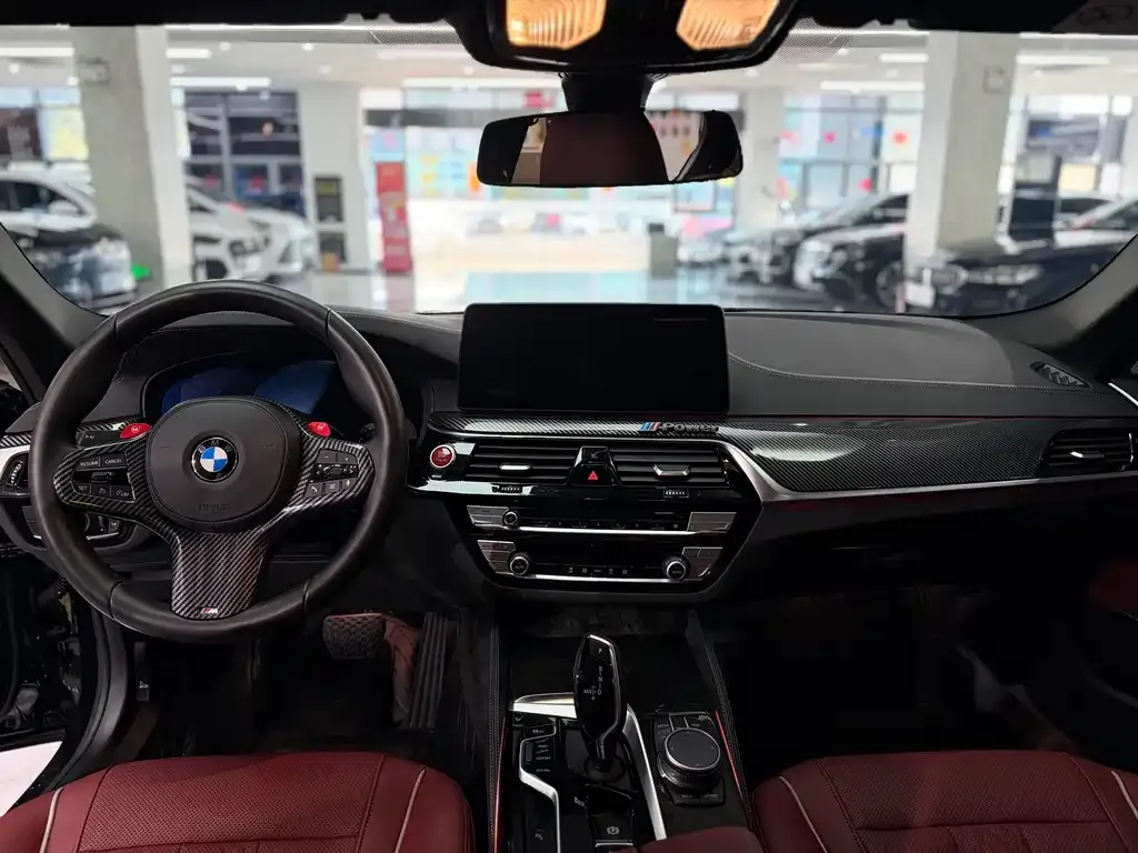 BMW 5 Series 2021 из CN, фото 7