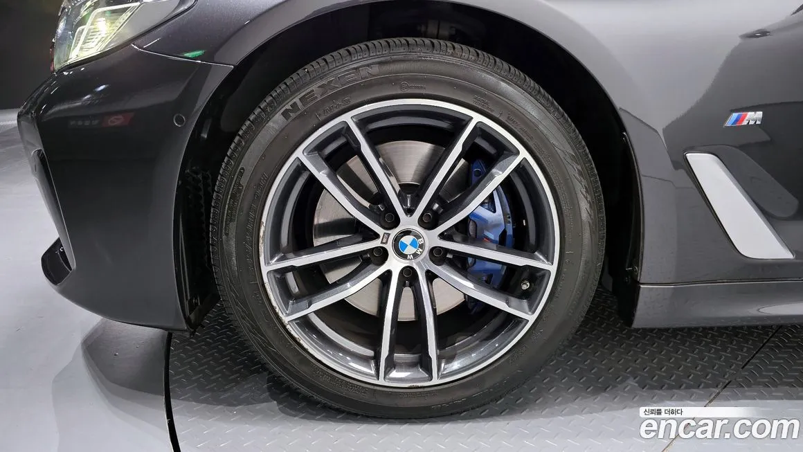 BMW 5-Series 2021 из KR, фото 4