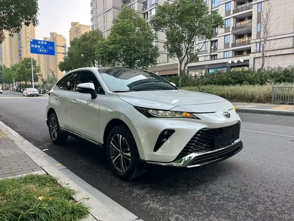 Toyota Venza 2023 из CN, фото 3