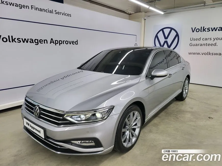Volkswagen Passat — фото 1