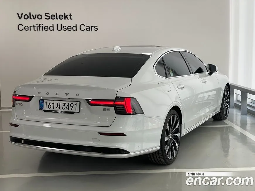 Volvo S90 — фото 4