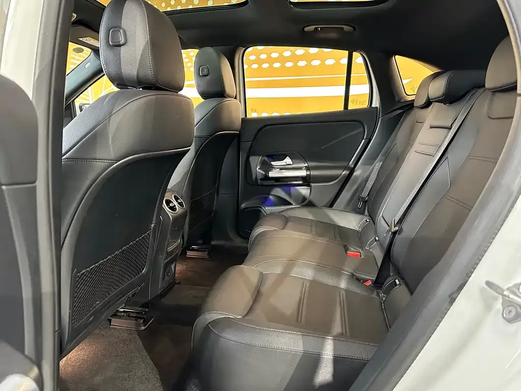 Mercedes-Benz EQA 2023 из CN, фото 7