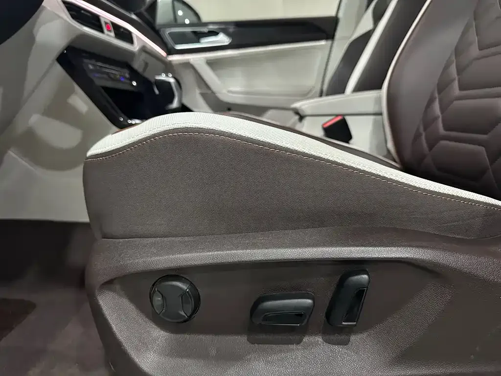 Volkswagen Tayron 2022 из CN, фото 6