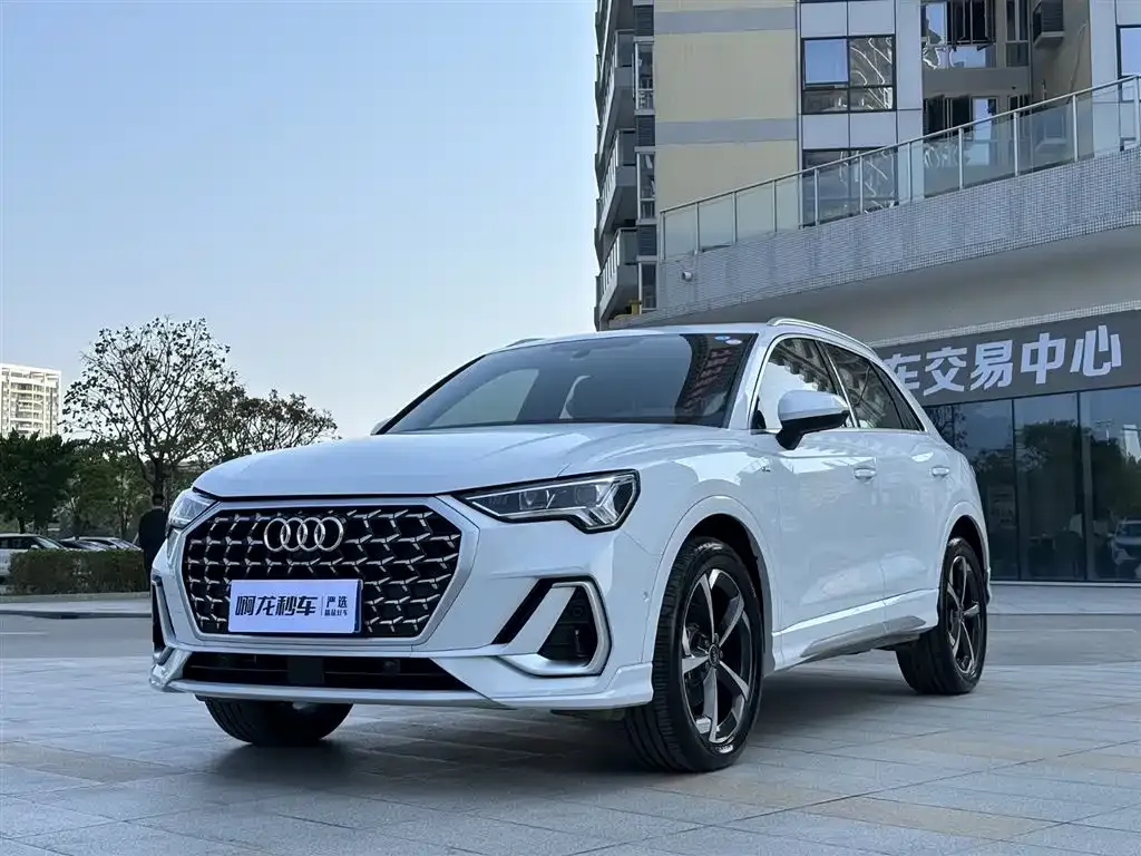 Audi Q3 2025 из CN, фото 1