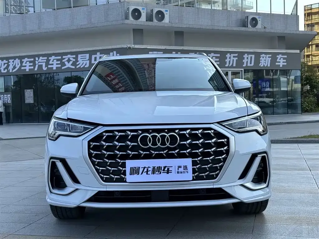Audi Q3 2025 из CN, фото 3