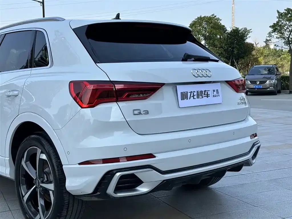 Audi Q3 2025 из CN, фото 2