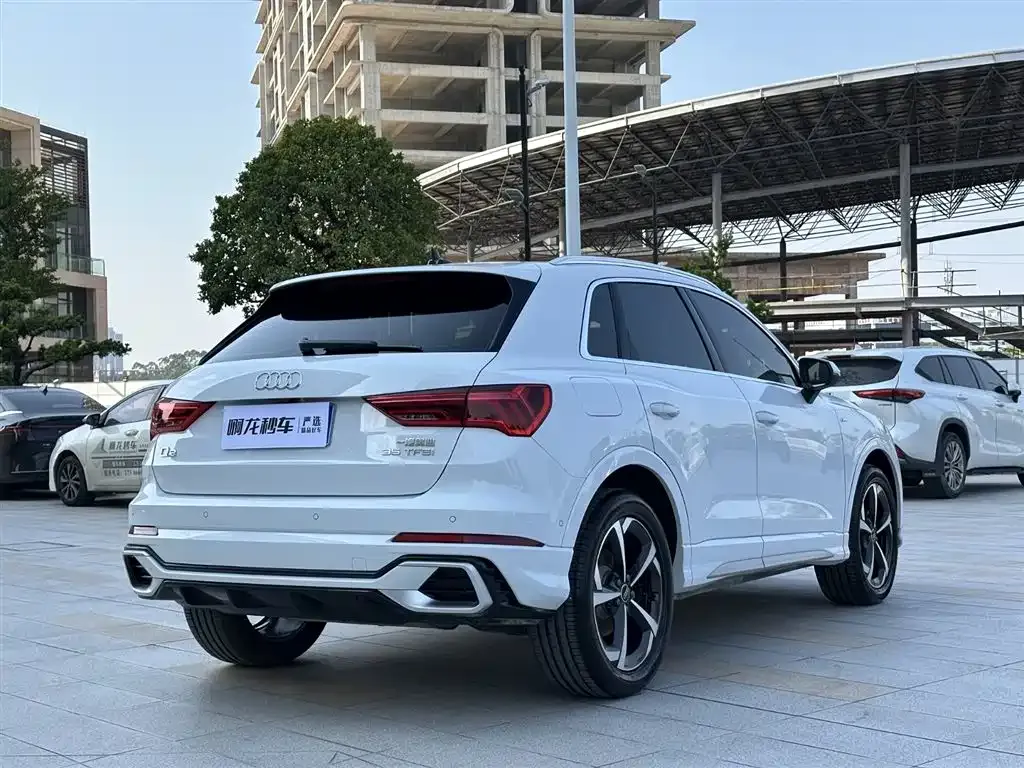 Audi Q3 2025 из CN, фото 5