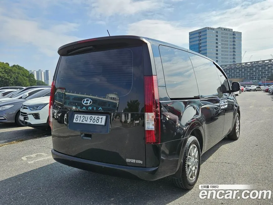 Hyundai Staria — фото 3