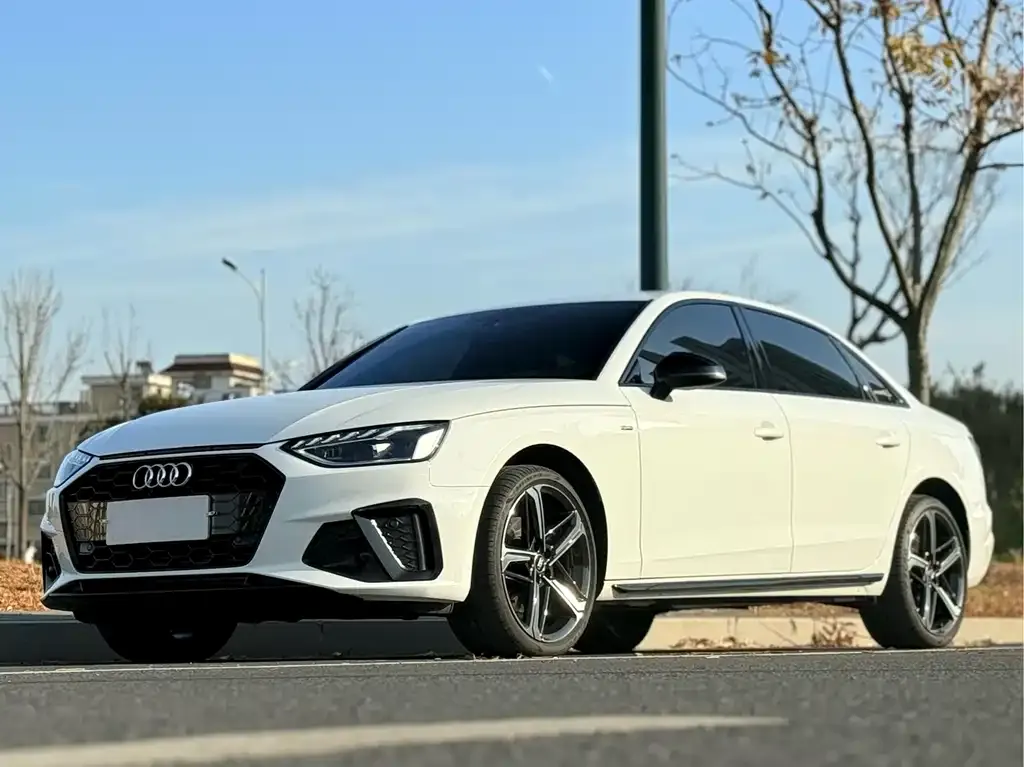 Audi A4L 2024 из CN, фото 6
