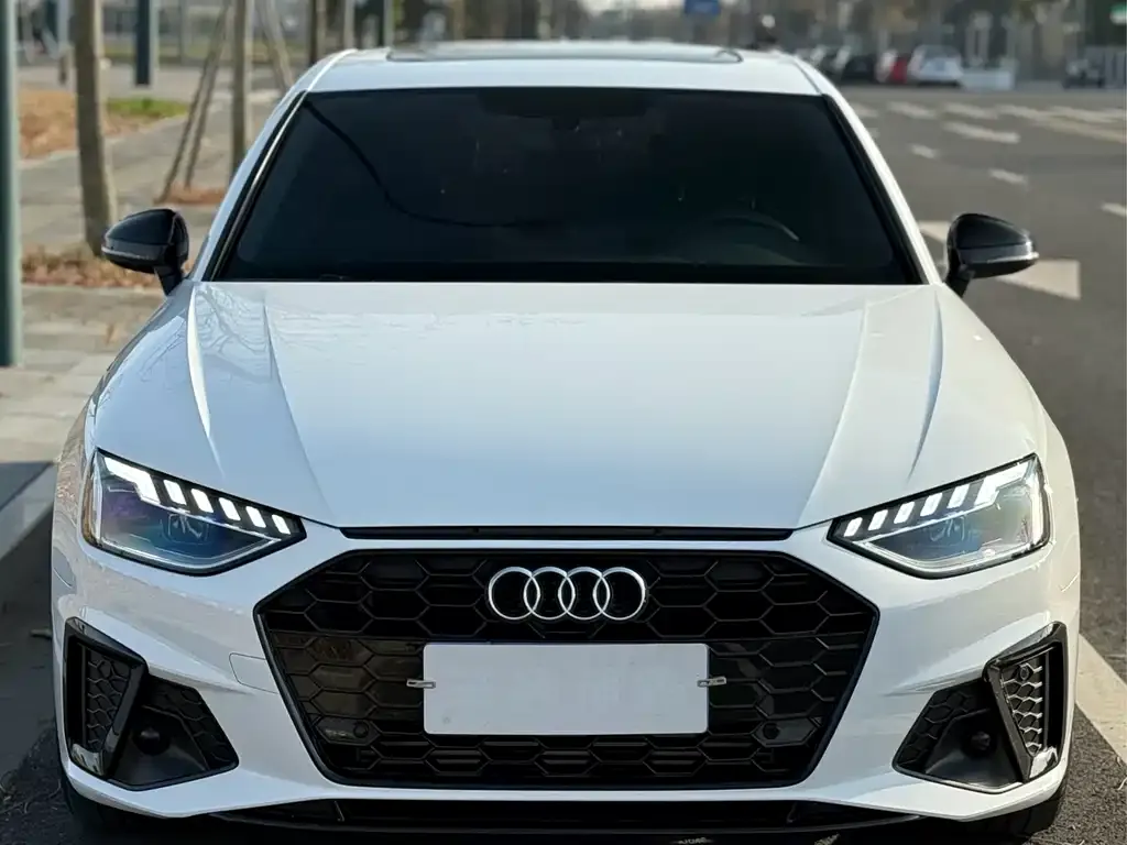 Audi A4L 2024 из CN, фото 2