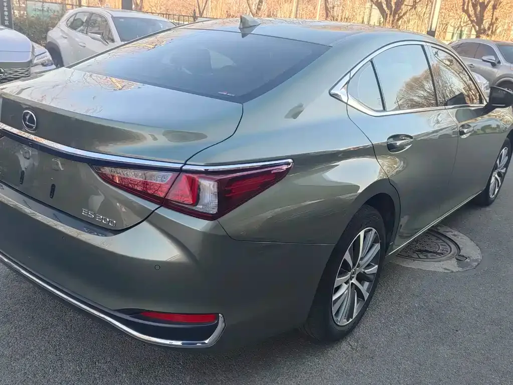 Lexus ES 2021 из CN, фото 4