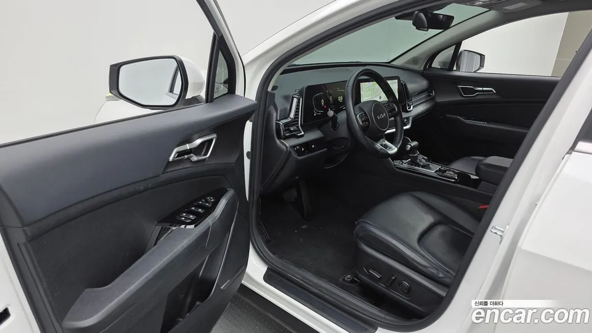 Kia Sportage — фото 10