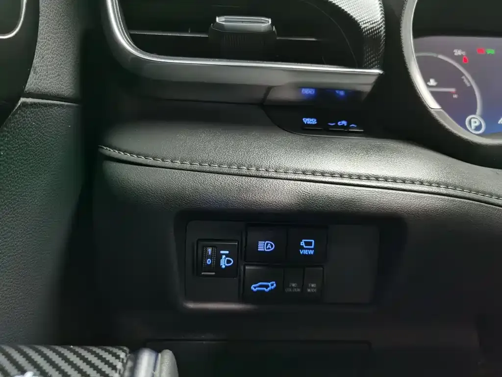 Toyota Crown Kluger 2021 из CN, фото 5