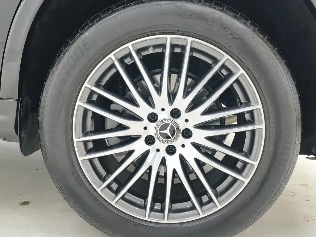 Mercedes-Benz GLC 2024 из CN, фото 9