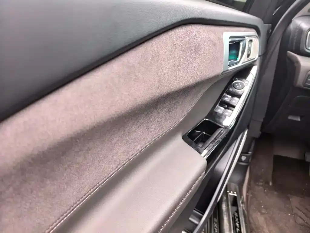 Ford Explorer 2025 из CN, фото 10