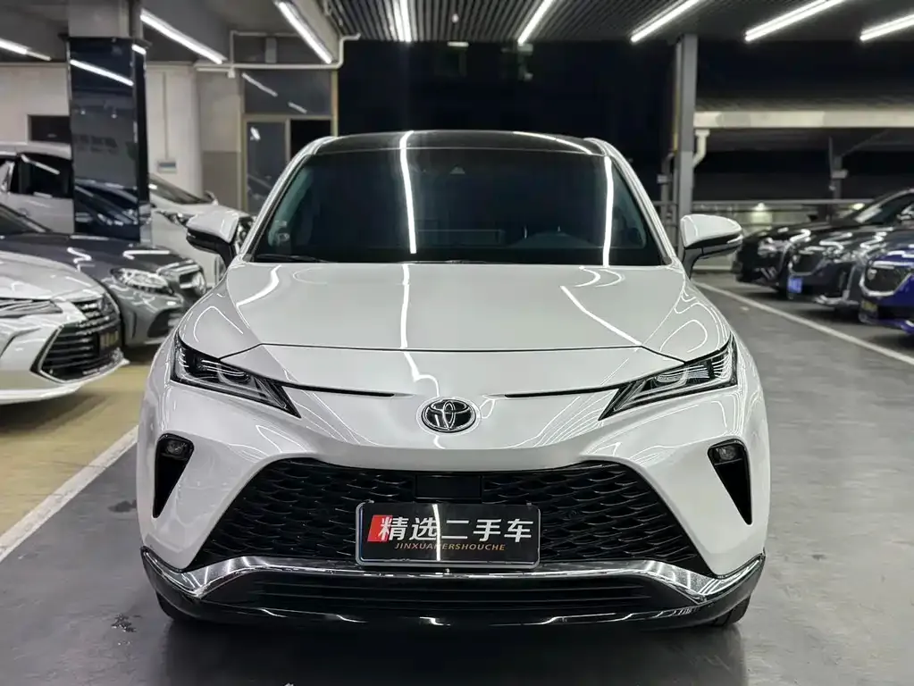 Toyota Venza 2023 из CN, фото 7
