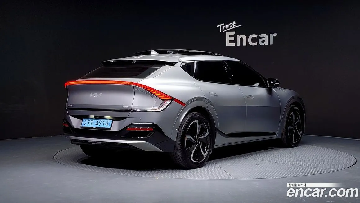 Kia EV6 — фото 2