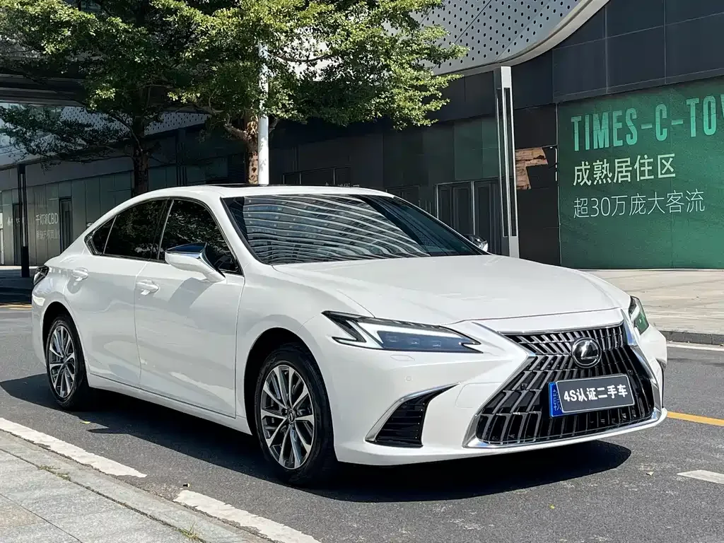 Lexus ES 2025 из CN, фото 7