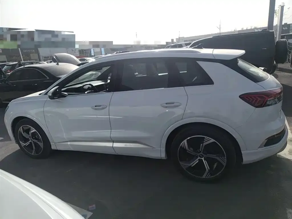 Audi Q4 e-tron 2024 из CN, фото 5