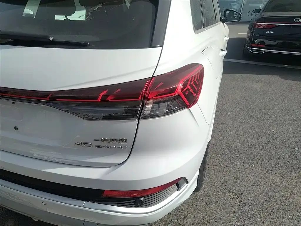 Audi Q4 e-tron 2024 из CN, фото 8