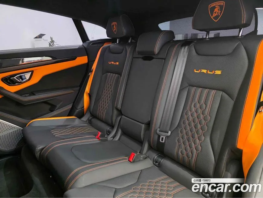 Lamborghini Urus 2023 из KR, фото 7