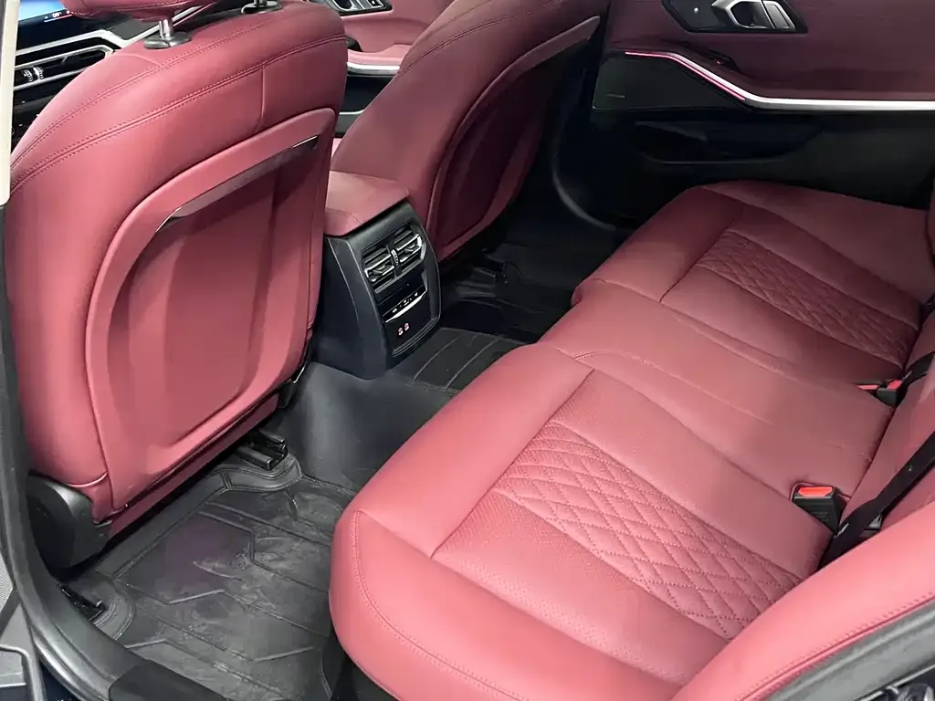 BMW 3 Series 2023 из CN, фото 6