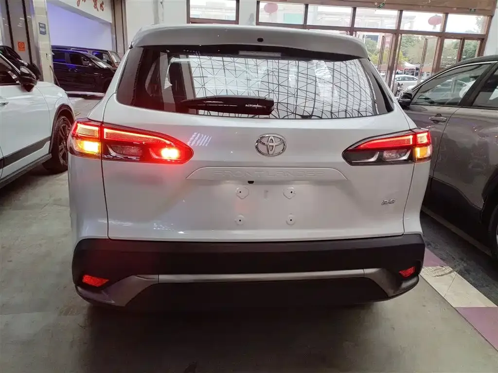 Toyota Frontlander 2022 из CN, фото 8