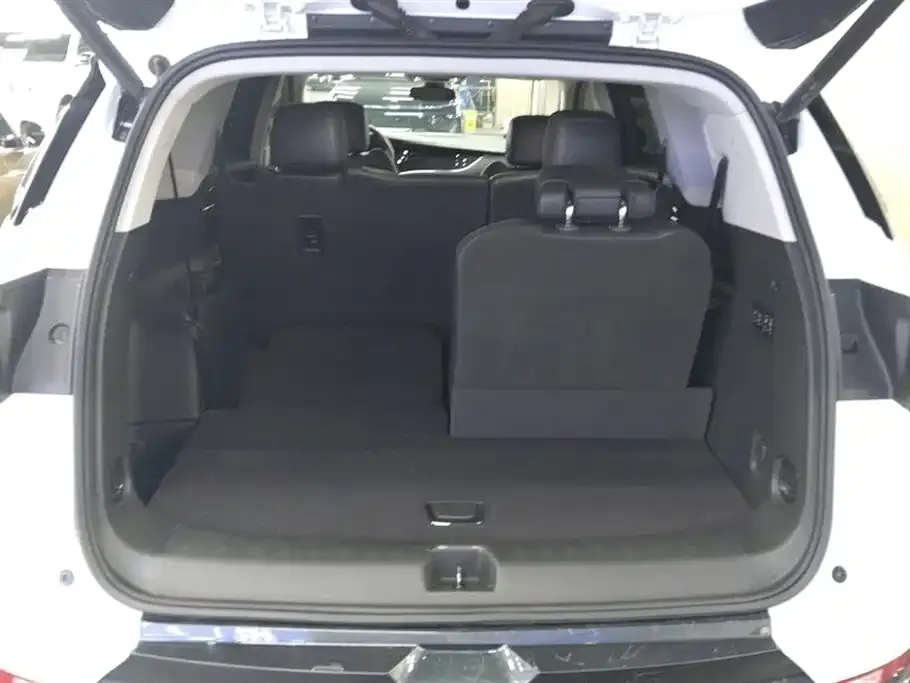 Buick Enclave 2021 из CN, фото 6