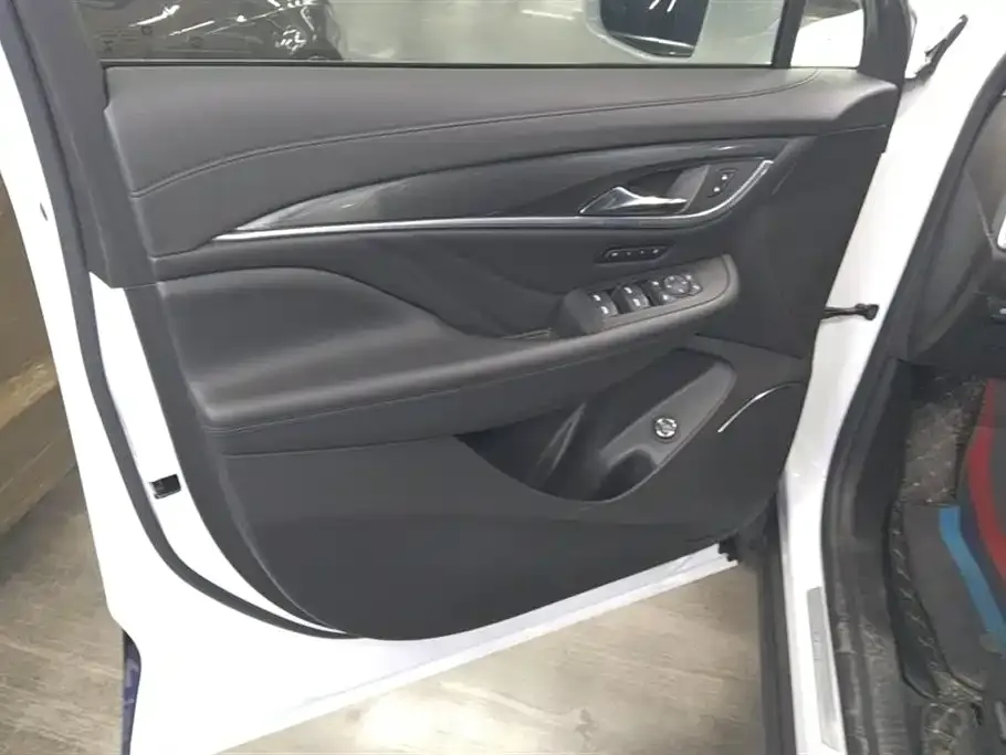 Buick Enclave 2021 из CN, фото 4