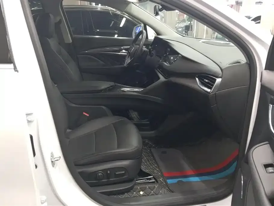 Buick Enclave 2021 из CN, фото 3
