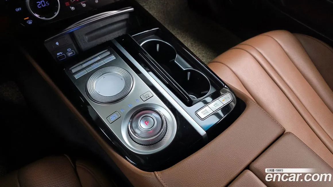 Genesis G80 — фото 9