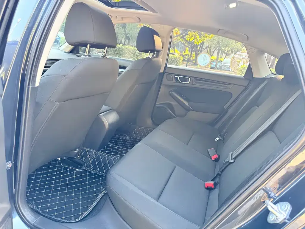 Honda Civic 2024 из CN, фото 5