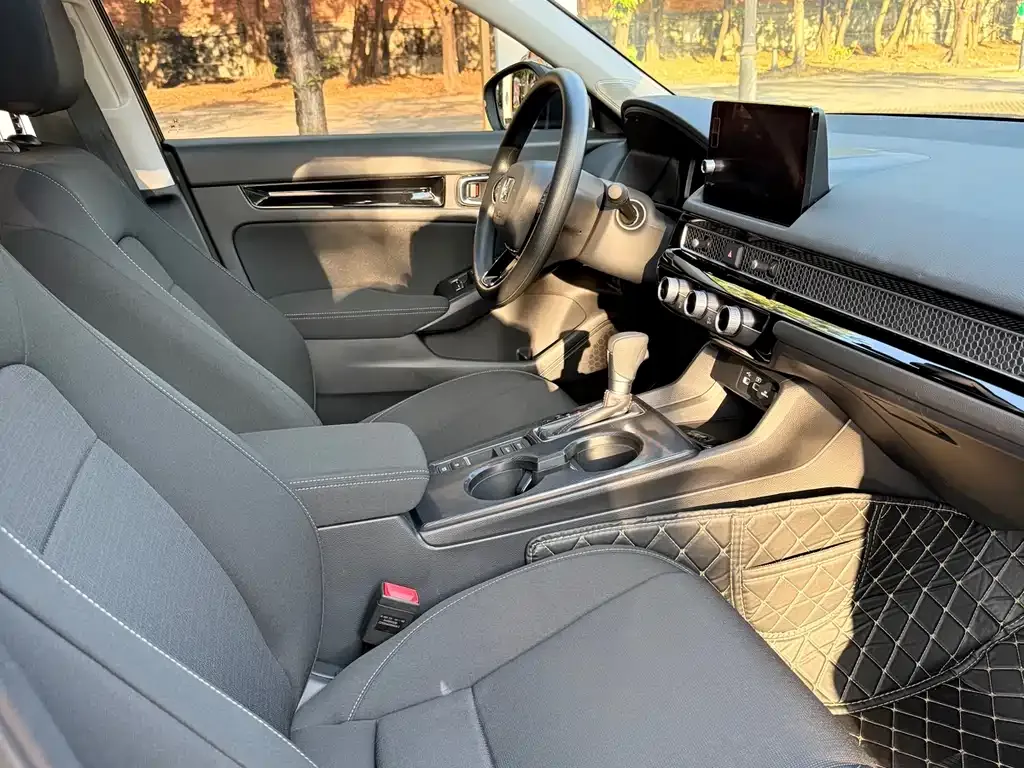 Honda Civic 2024 из CN, фото 7