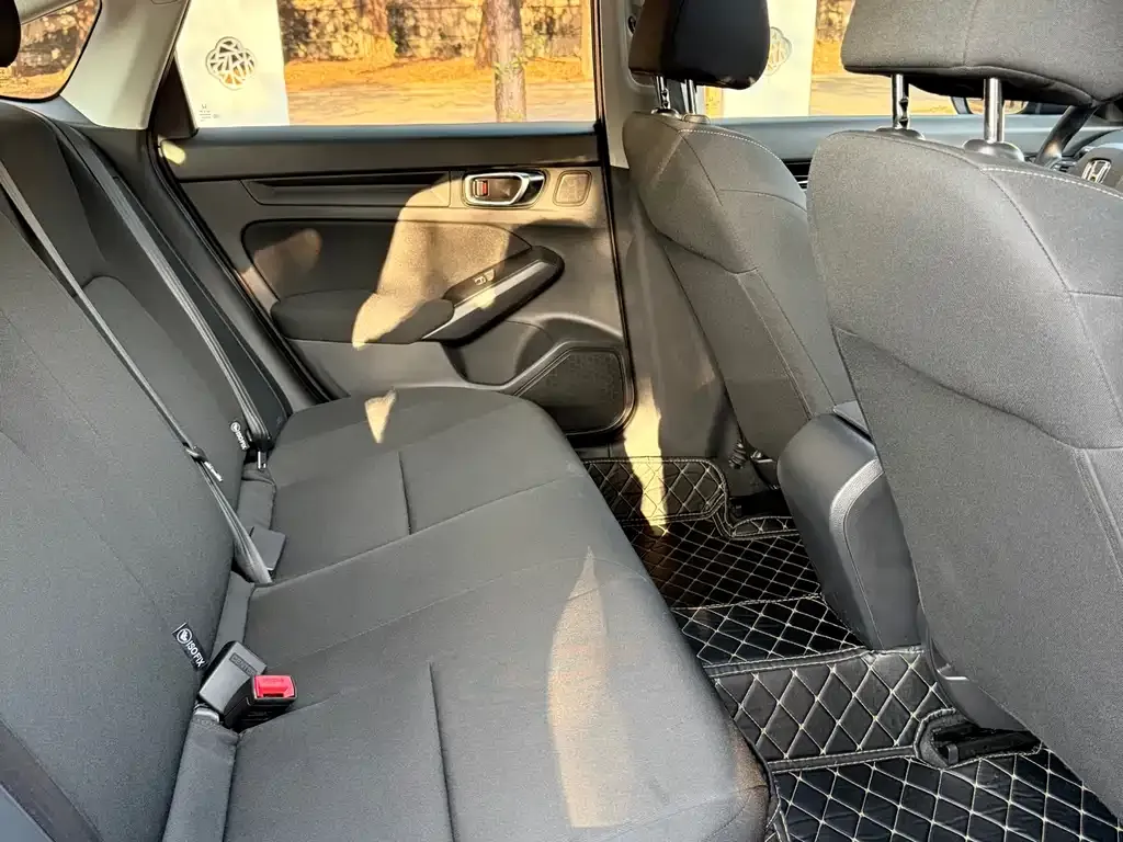 Honda Civic 2024 из CN, фото 8