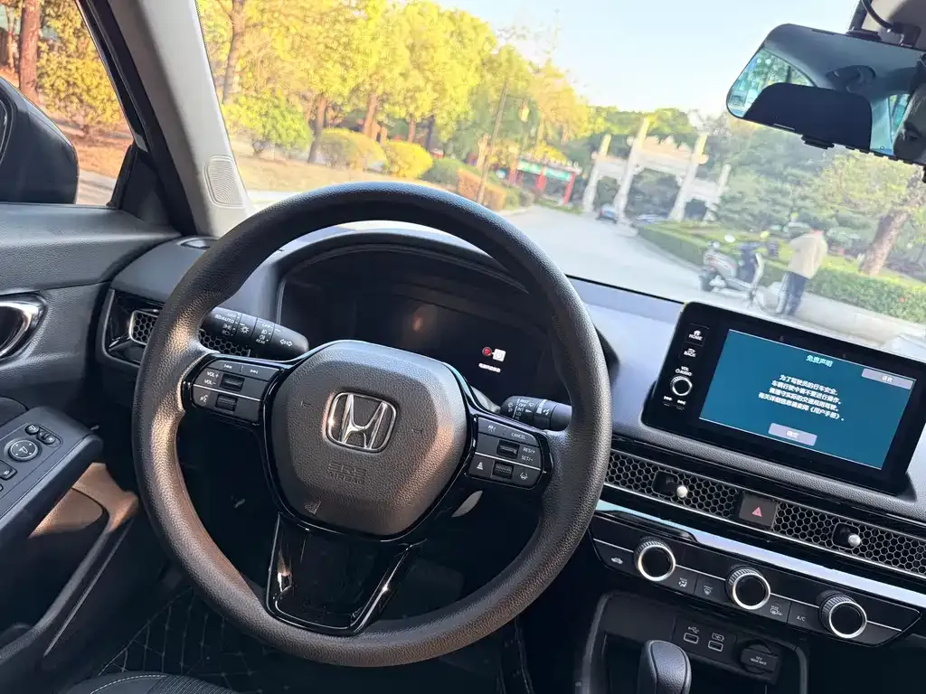 Honda Civic 2024 из CN, фото 9