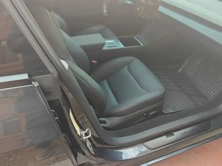 Tesla Model 3 2024 из CN, фото 7