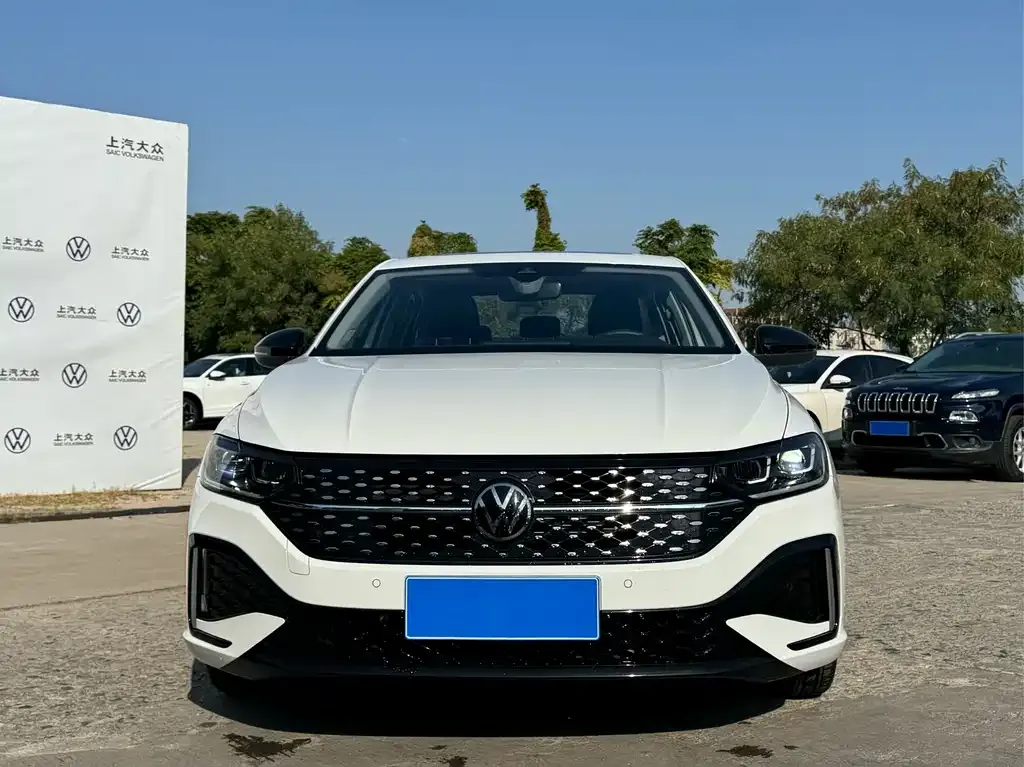 Volkswagen Lavida 2024 из CN, фото 2