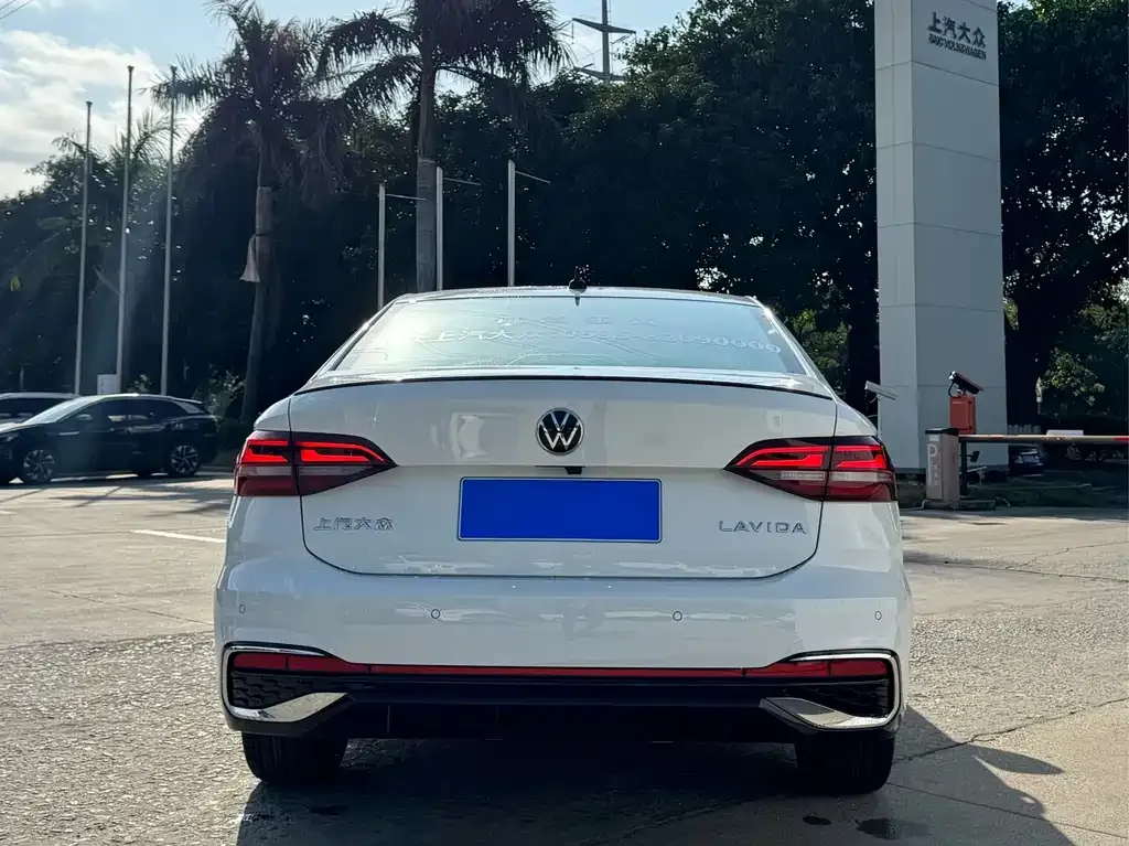 Volkswagen Lavida 2024 из CN, фото 8