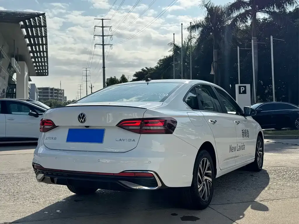 Volkswagen Lavida 2024 из CN, фото 9