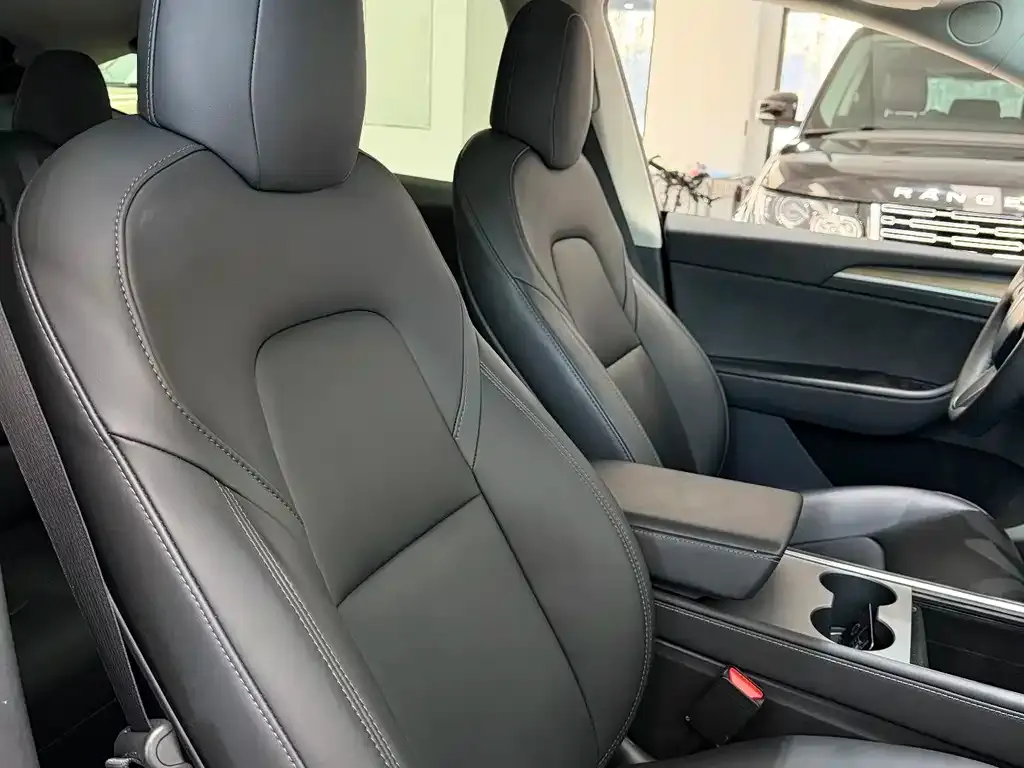 Tesla Model Y 2022 из CN, фото 7