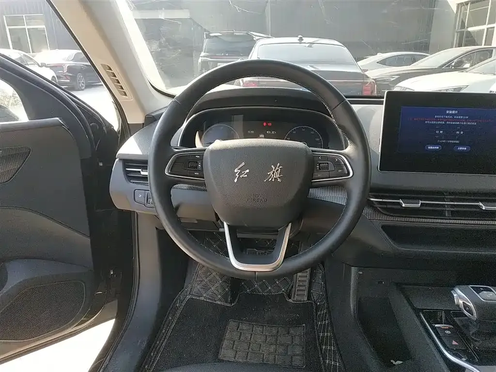 Hongqi E-QM5 2024 из CN, фото 3
