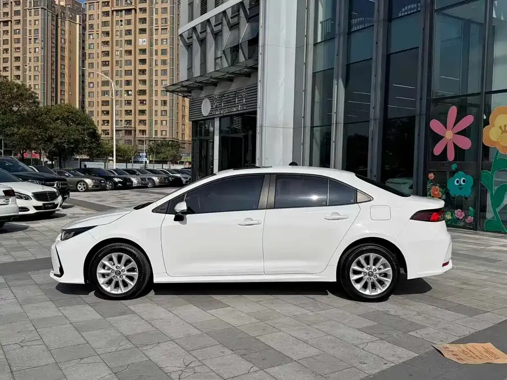 Toyota Corolla 2021 из CN, фото 8