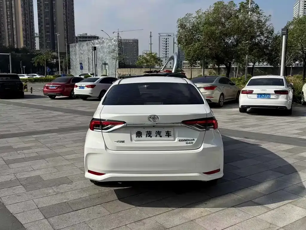 Toyota Corolla 2021 из CN, фото 5