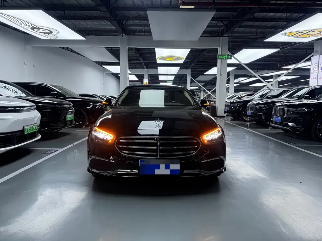 Mercedes-Benz E-Class 2023 из CN, фото 4